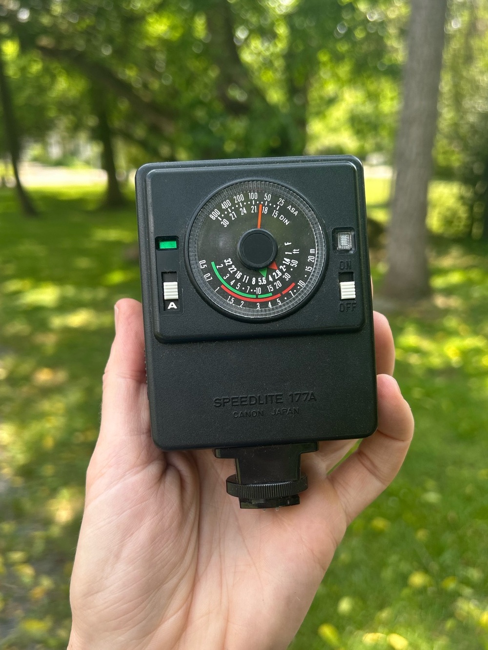 Canon Speedlite 177A Flash Unit in Black with Black Case